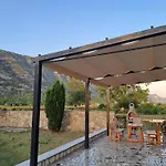 Vila Hotel